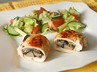 Куриная грудка с грибами