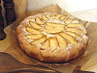 Пирог с яблоками из заливного дрожжевого теста