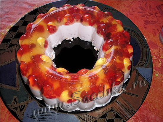 Торт-десерт «Ягодное кольцо»