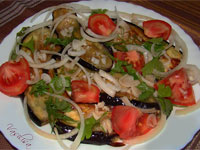 Постный салат из баклажанов