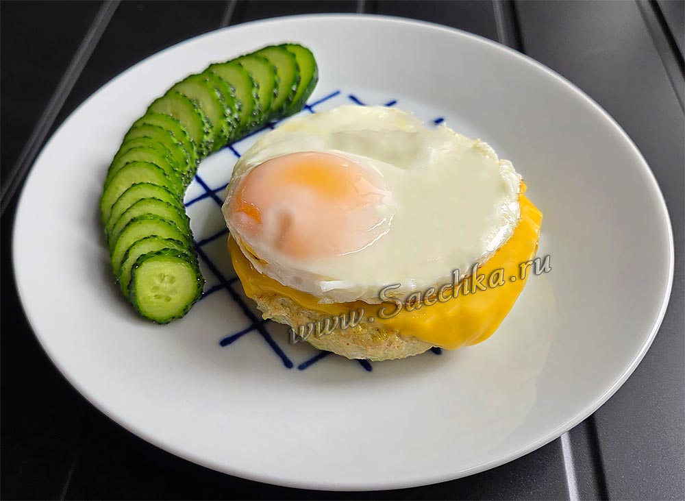 Куриные котлеты с яйцом - фото Куриные котлеты с яйцом