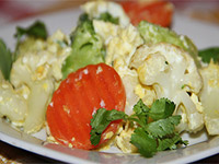 Овощи с яйцом